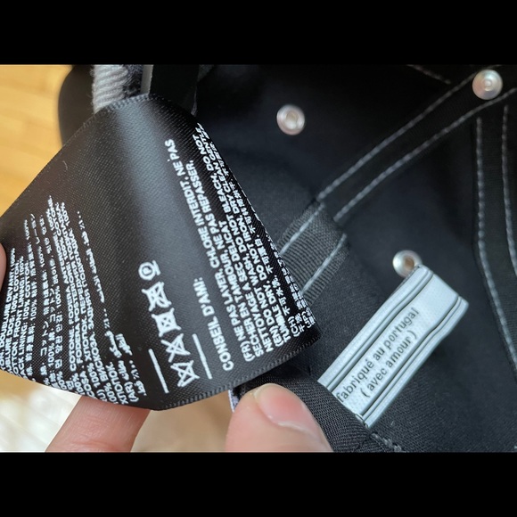 AMI HEART PATCH CAP - Picture 3 of 8